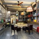 Italia Hotel 3*