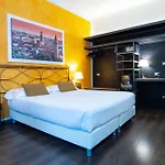 Hotel Italia 3*