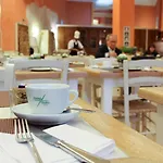 Italia فندق 3*