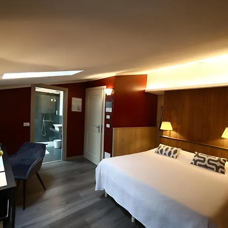 Italia Hotell 3*