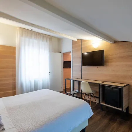 Hotell Italia