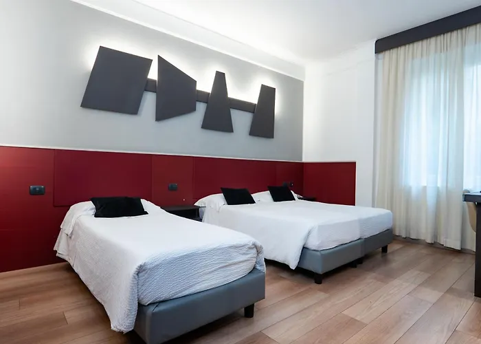 Italia 3*