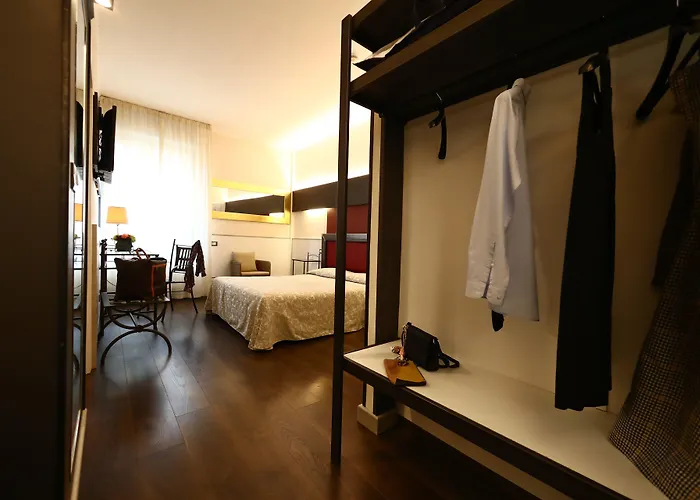 Italia Szálloda 3*